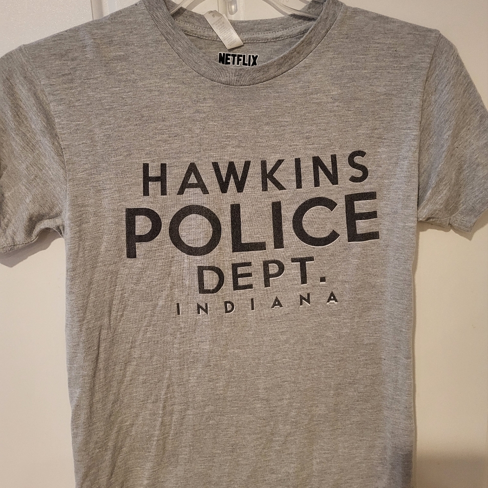 Stranger Things Netflix Hawkins Police Dept T Shirt Size Small